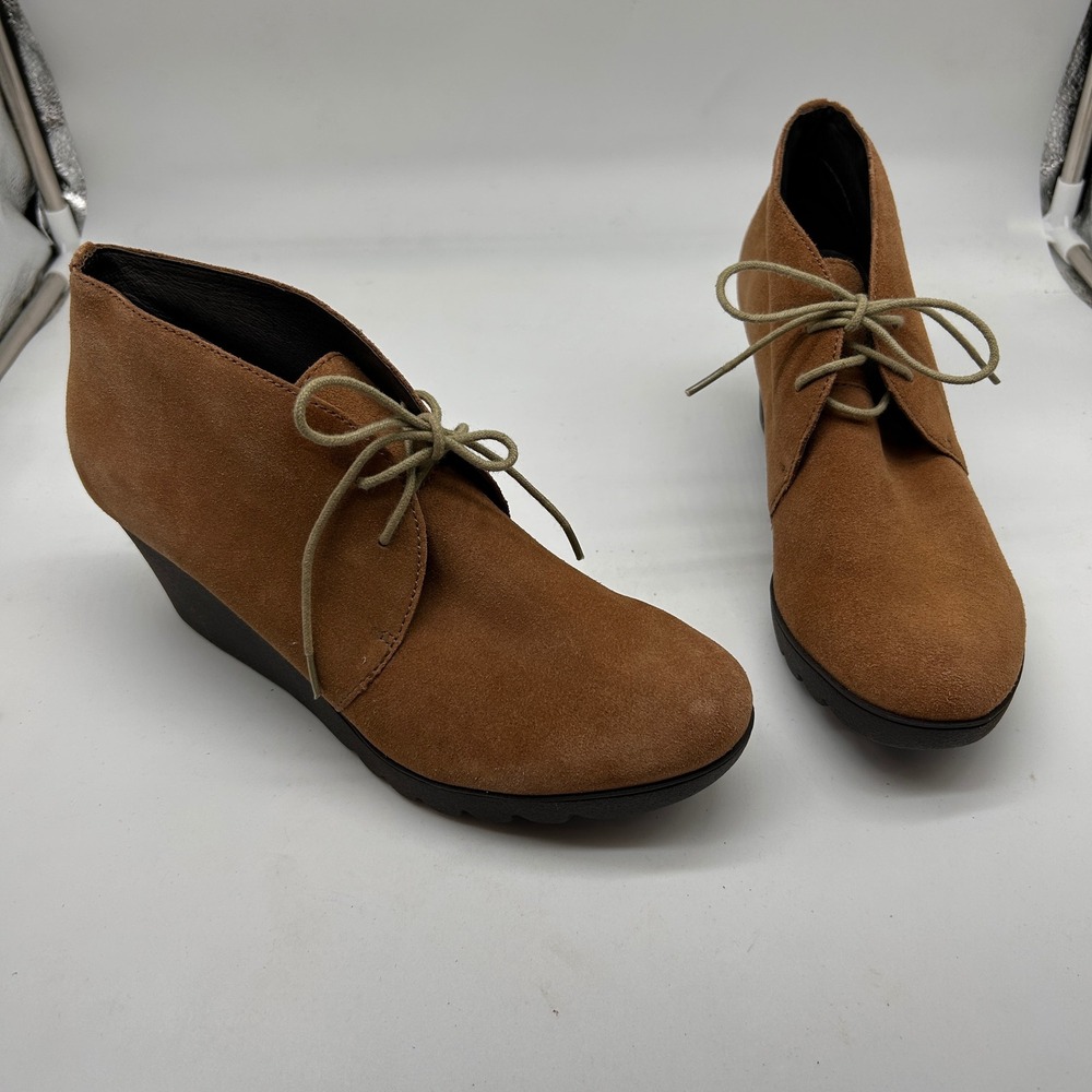 Donald J Pliner Maka Camel Suede Wedge Ankle Boots Chukka Bootie Womens 9.5M